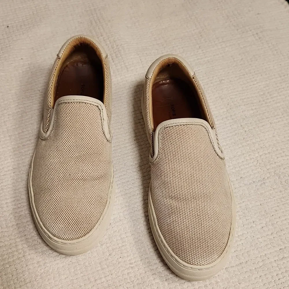 Sofie D'Hoore neutral canvas slip-on platform sneakers Sz 9